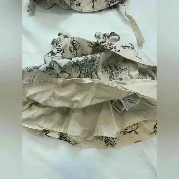 Baby Gap Size 0-3 Months Dress and Hat Set - Picture 3 of 9